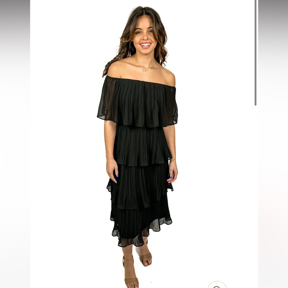JUST ME BLACK TIERED RUFFLED DRESS